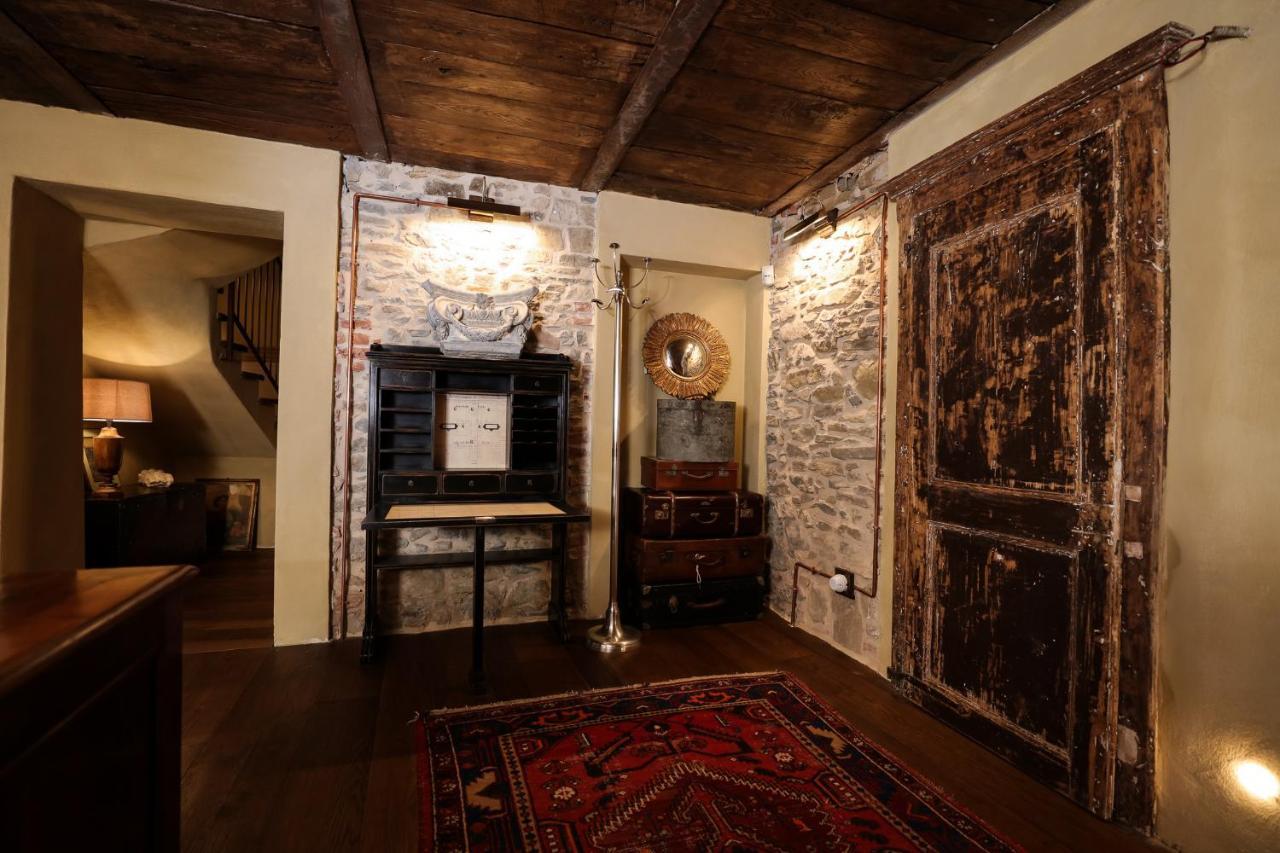 La Piazzetta Degli Artisti - Boutique B&B Bossolasco Экстерьер фото